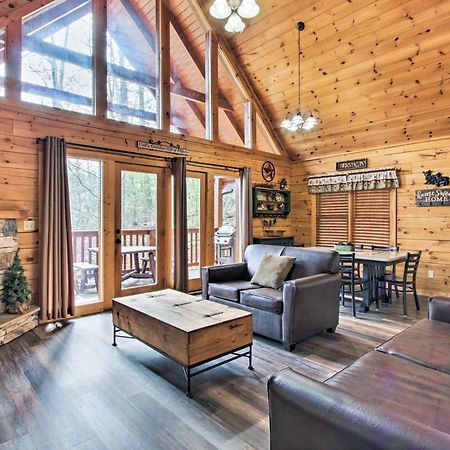 Gatlinburg Mountain Cabin With Grill And Pool Table! Exteriör bild