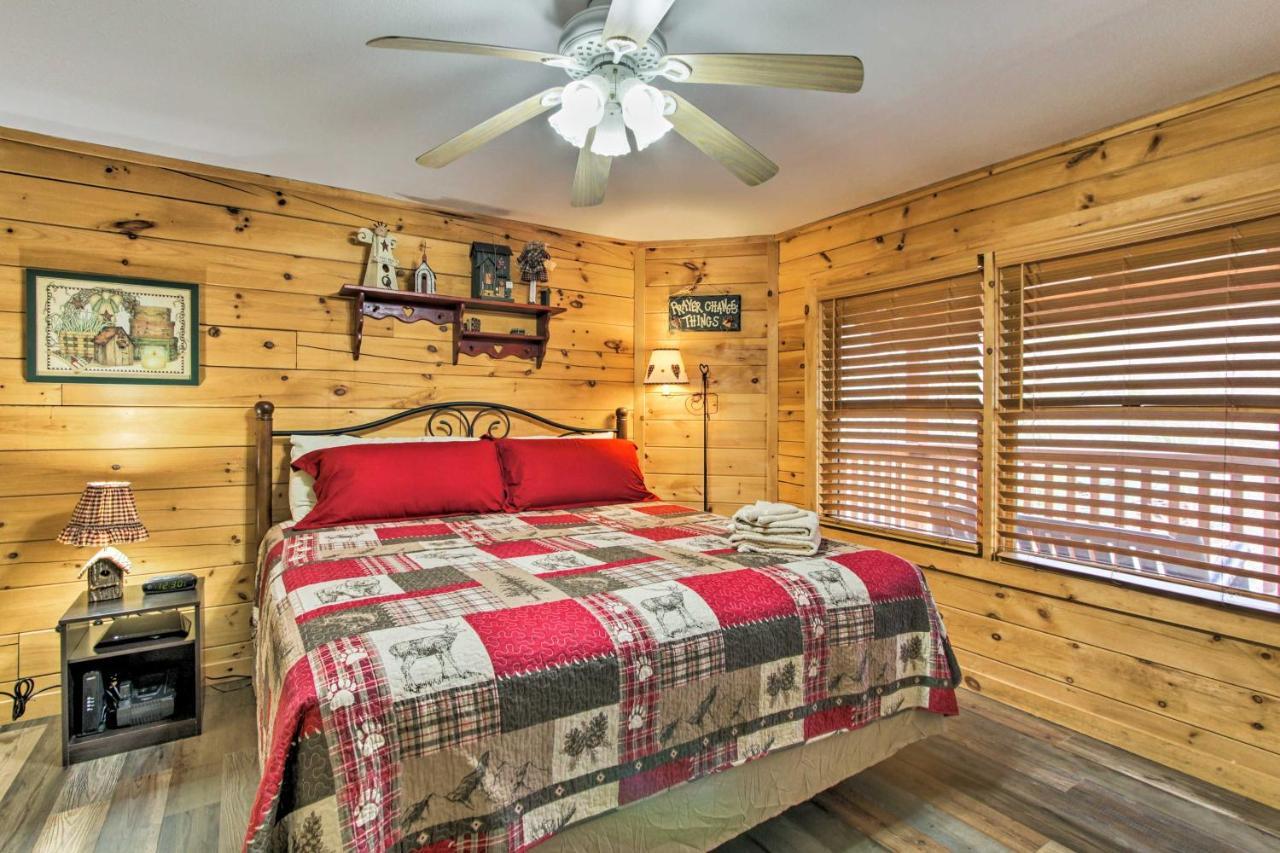 Gatlinburg Mountain Cabin With Grill And Pool Table! Exteriör bild